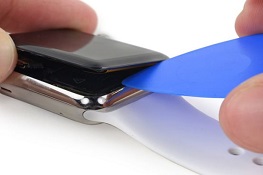 iWATCH SCREEN POPS OFF